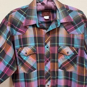 Rustler Men's Colorful Plaid Button Down Shirt